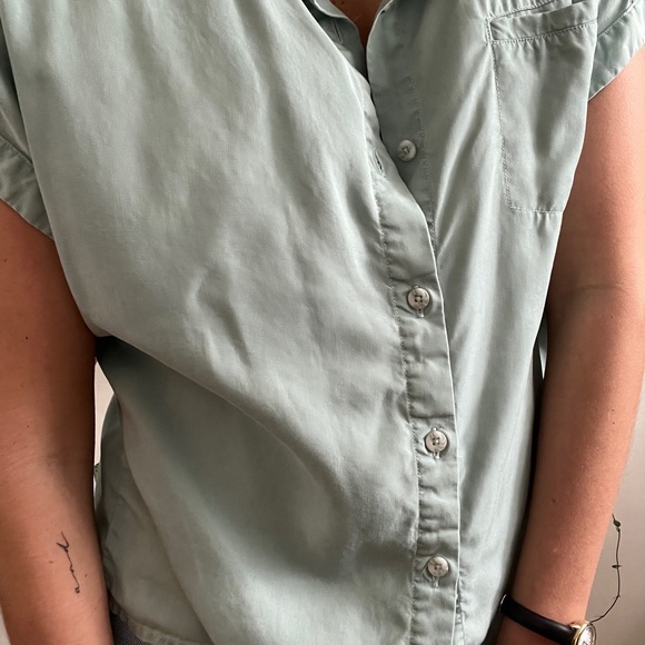 Roamers & Seekers Sage/Mint Green Short Sleeve Button Down - Picture 4 of 5